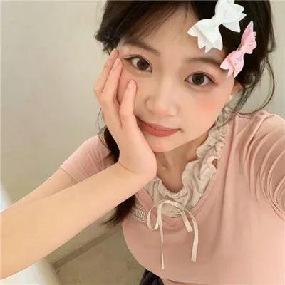 抢枕头