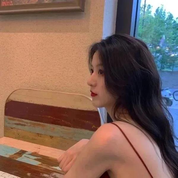 蕾哈娜内衣秀